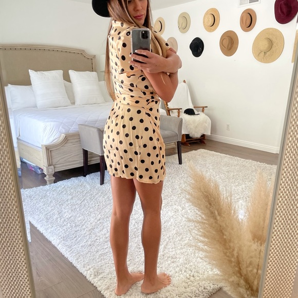 Dress - Picture 4 of 4